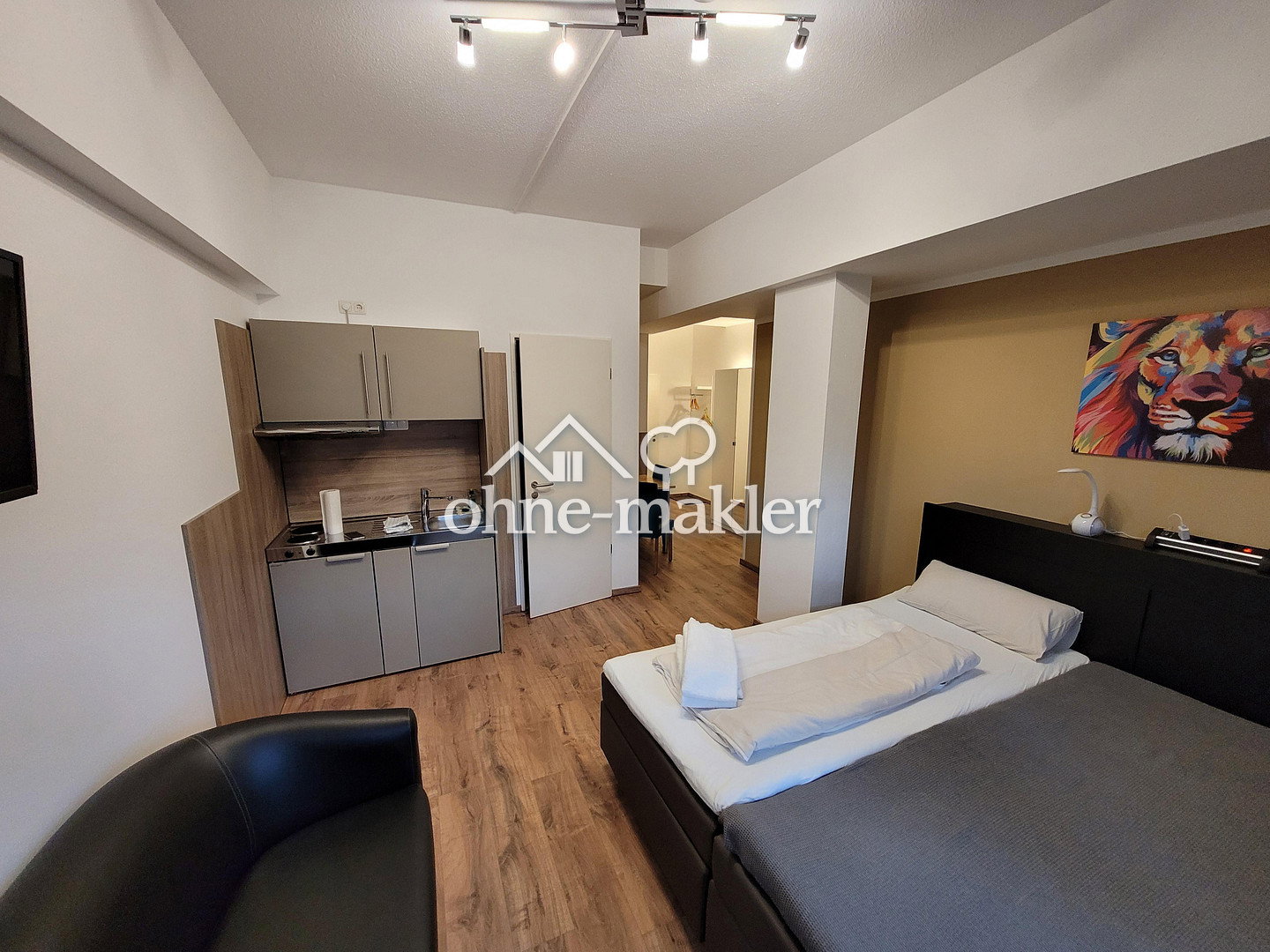 Vaterstetten Komfortables WG-Zimmer mit Top-Lage, 85591 Vaterstetten