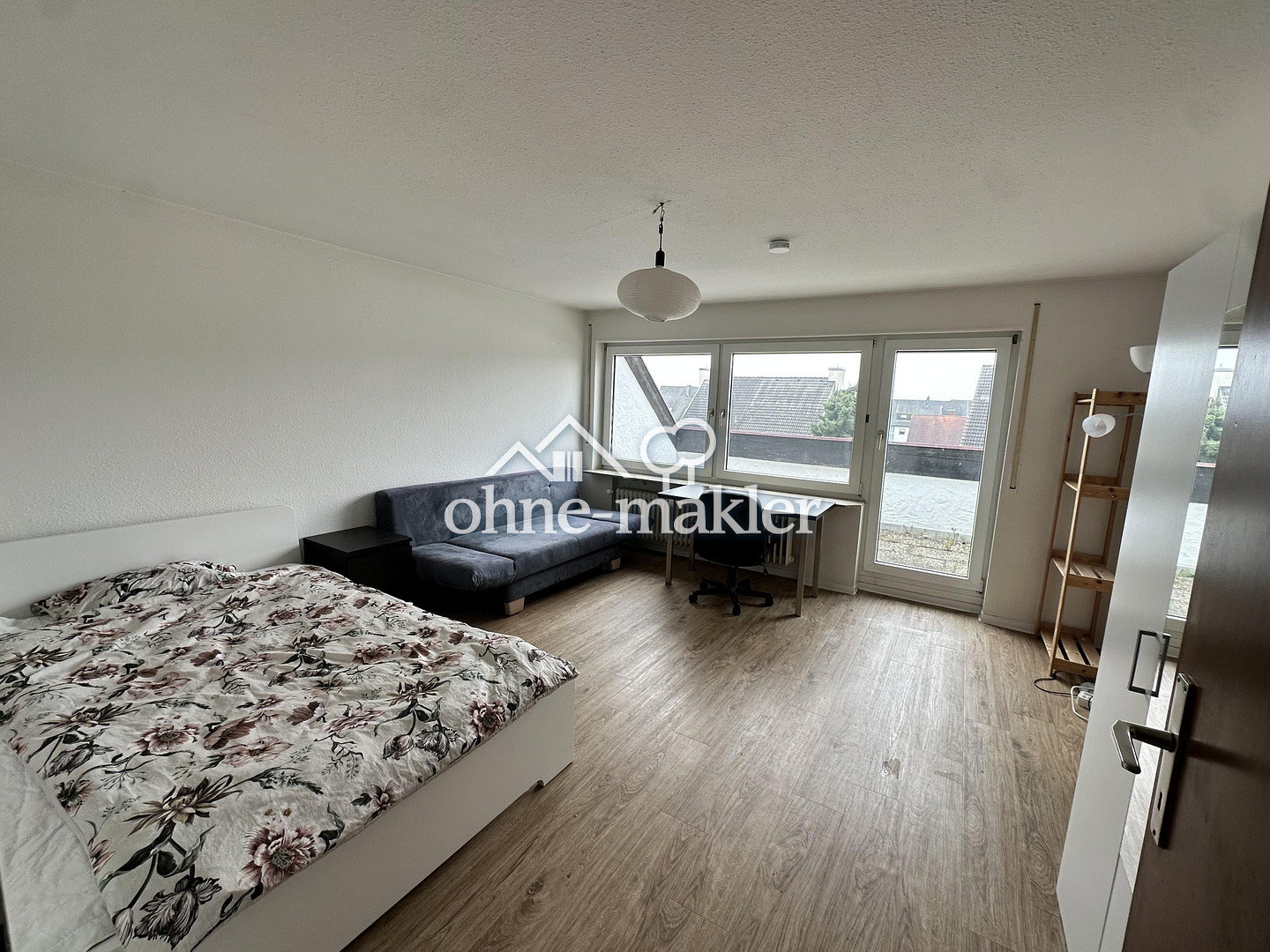 Dachgeschoss mit Loggia & Garage in Filderstadt, 70794 Filderstadt