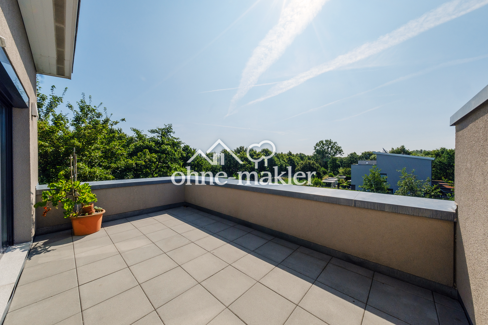 Oberneuland: Neuwertiges Reiheneckhaus mit Grünblick, Dachterrasse – provisionsfrei, 28355 Bremen (Oberneuland)