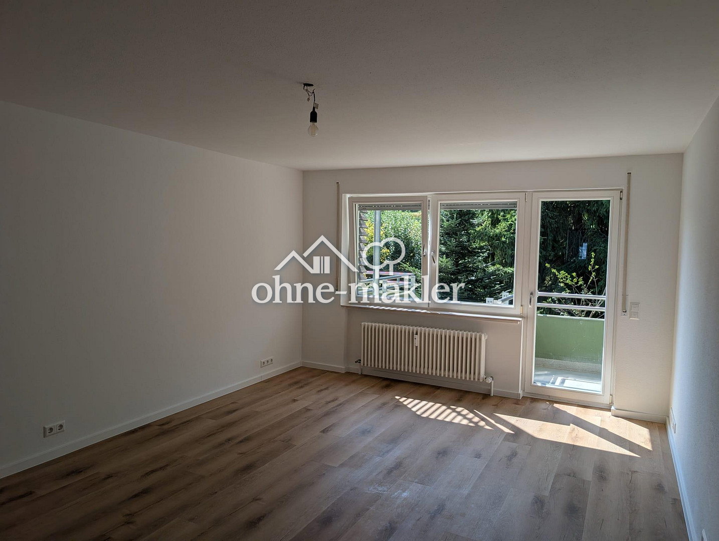 Baden-Baden Kernsanierte Wohnung mit Balkon, 76532 Baden-Baden