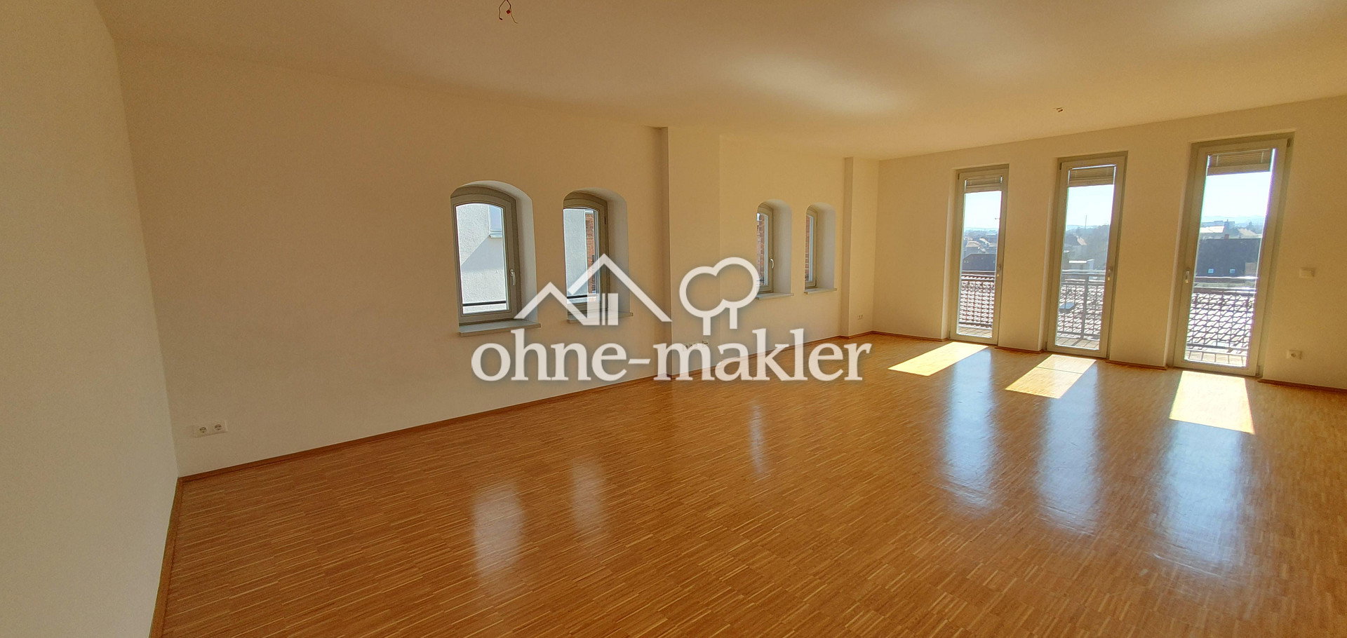Stilvolle Altbauwohnung mit Stadtblick, 95445 Bayreuth