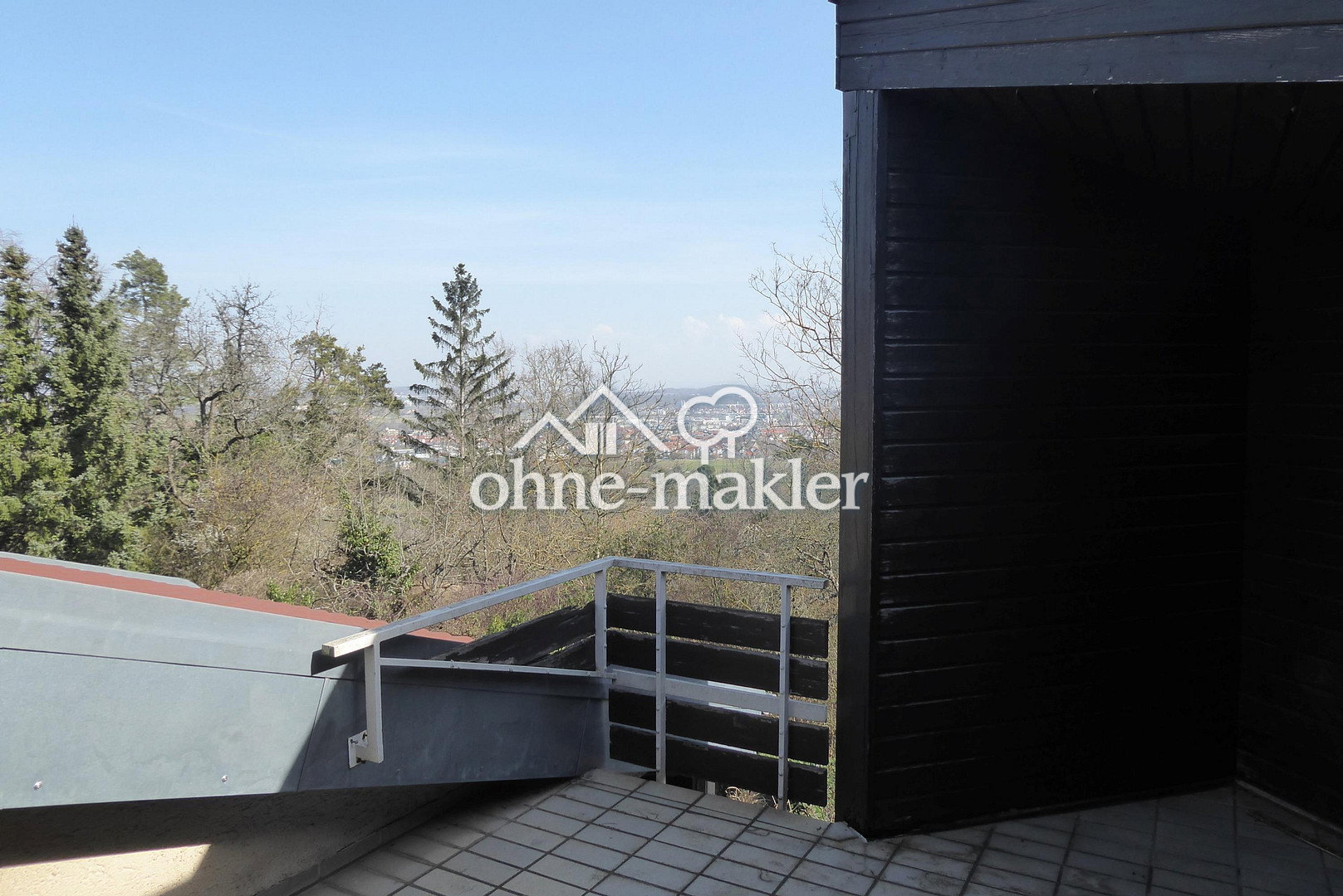 Mediterranes Reihenhaus mit Dachterrasse & Ausblick, 70839 Gerlingen