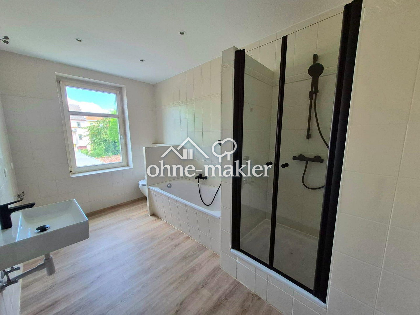 Zwenkau Helle 3-Zimmer-Wohnung, renoviert, 4442 Zwenkau