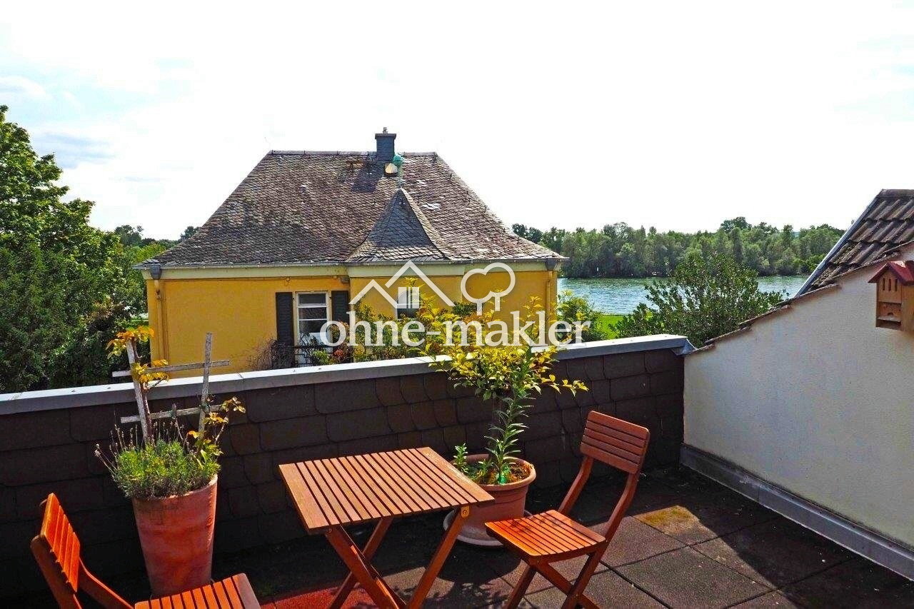 Rheinblick genießen – Dachgeschosswohnung in Eltville, 65347 Eltville am Rhein