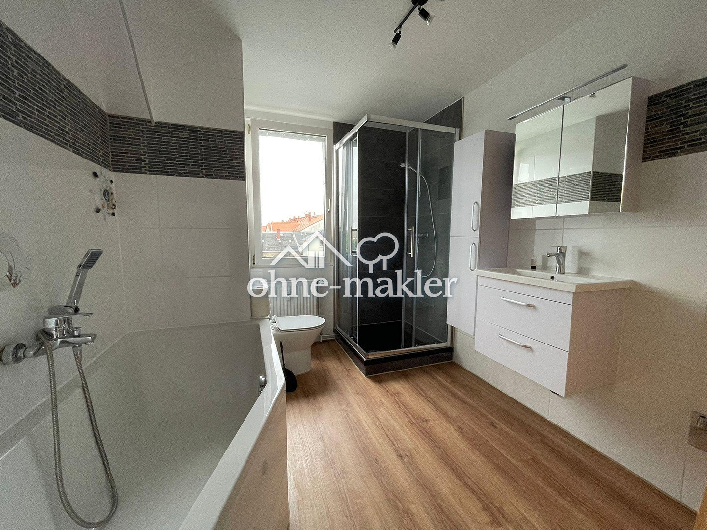 Freiberg Dachgeschosswohnung mit Panoramablick, 9599 Freiberg