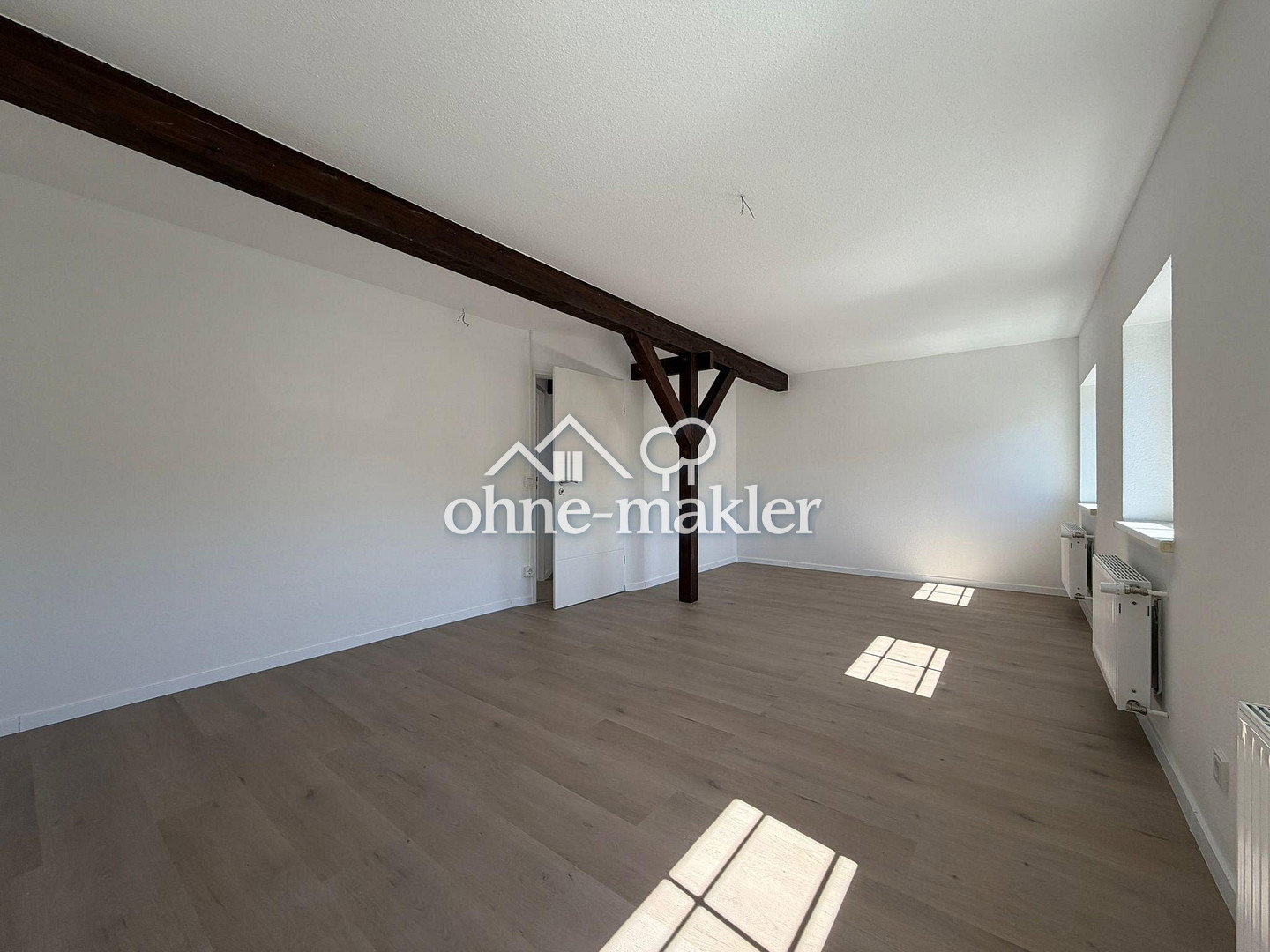 Herz Eberswalde Dachgeschosswohnung mit Flair, 16225 Eberswalde