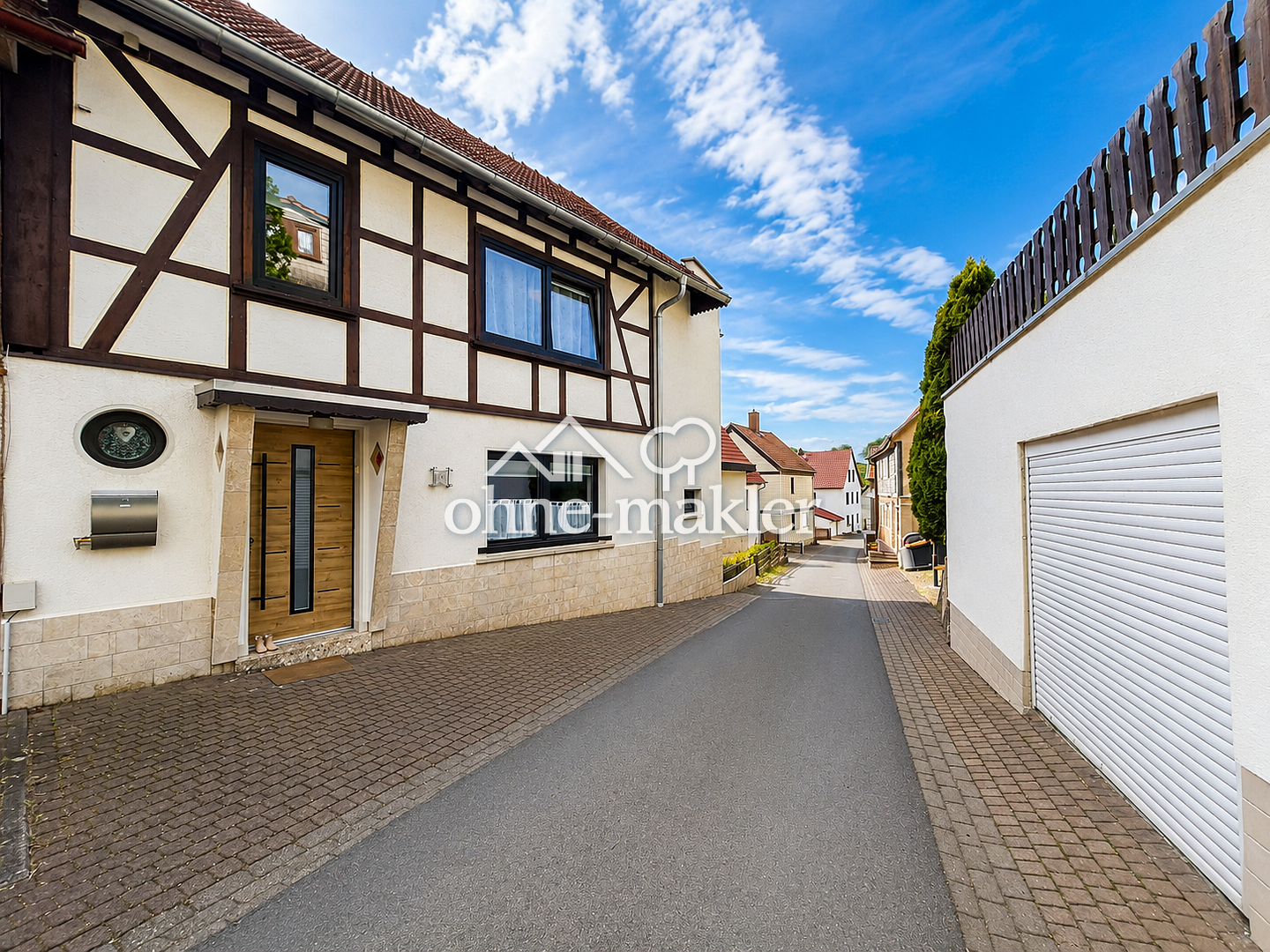 Fachwerkcharme & Dachterrasse in Wutha, 99848 Wutha-Farnroda