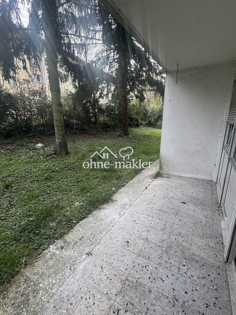 Terrasse & Blick ins Grüne – Ihr neues Zuhause, 68519 Viernheim