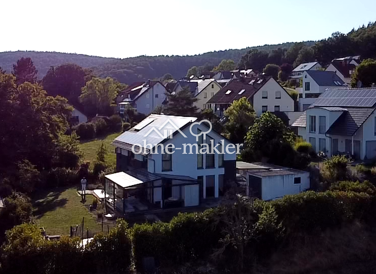 Traumhaus mit Garten & Aussicht in Lohr, 97816 Lohr a. Main (Lohr)