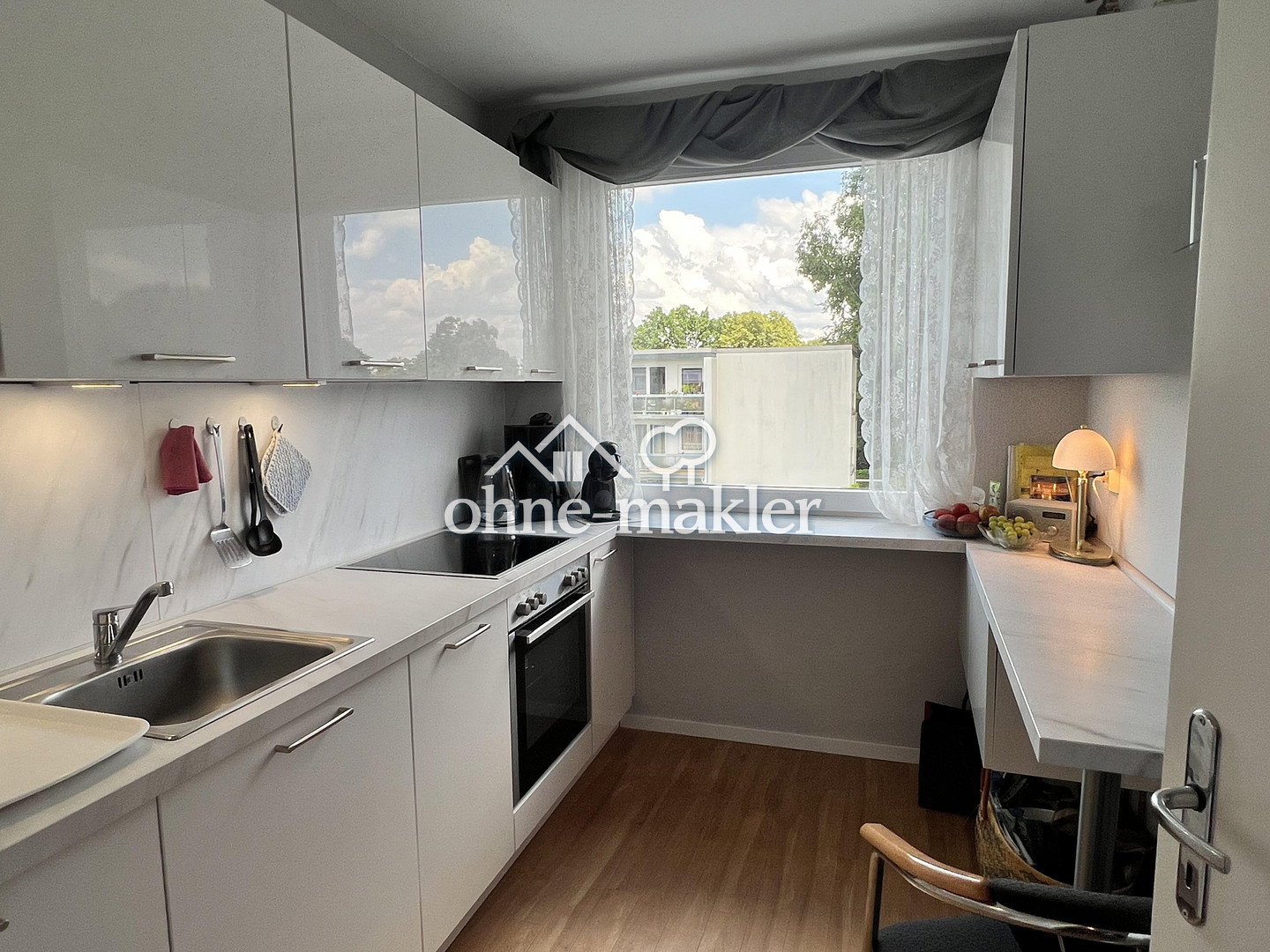 Helle Wohnung in Norderstedt – Balkon & Nähe AKN, 22844 Norderstedt