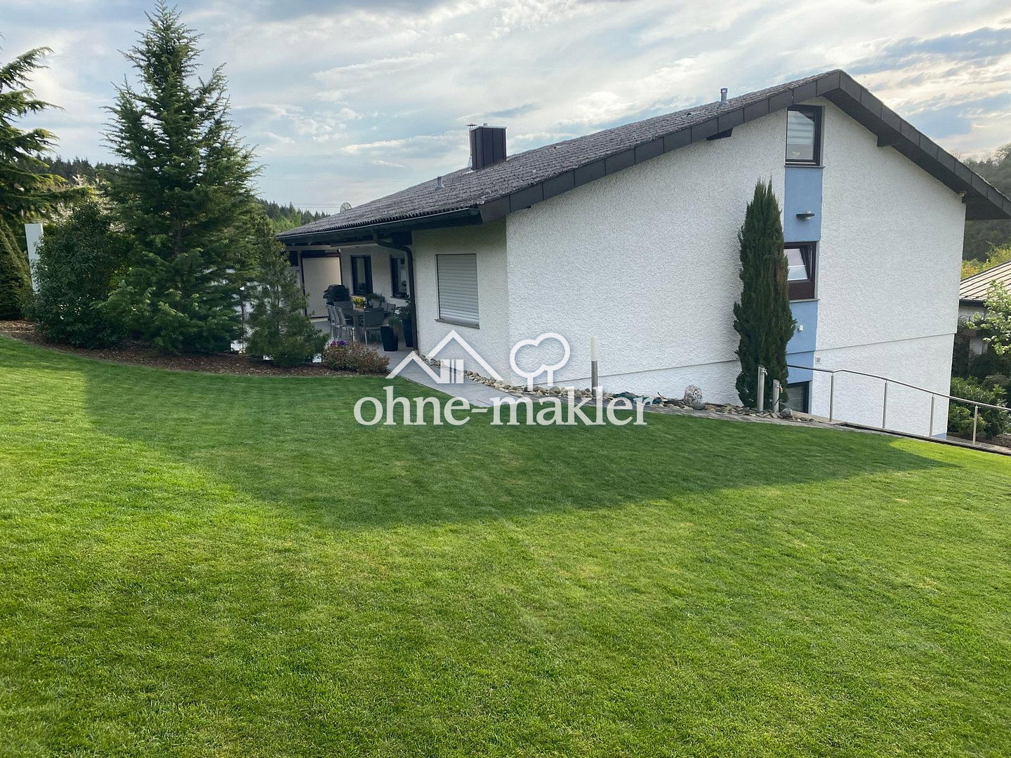 Familienparadies mit Blick – jetzt entdecken, 74842 Billigheim
