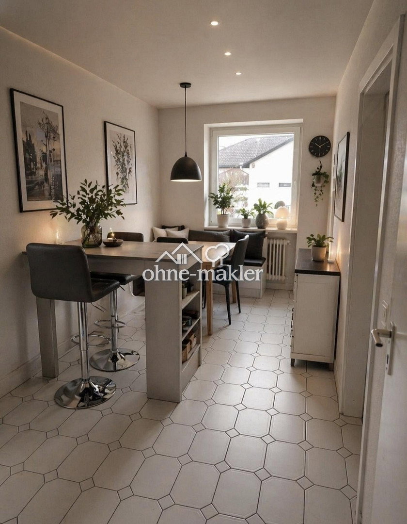 Dreifamilienhaus in Dasing – Toplage & modernisiert, 86453 Dasing