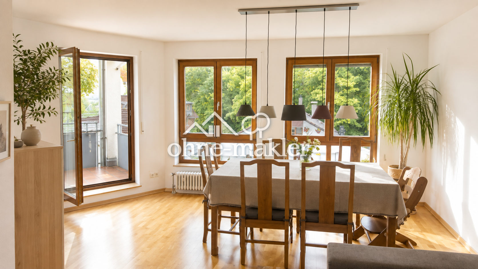 Seeblick & Alpen Traumwohnung in Friedrichshafen, 88048 Friedrichshafen