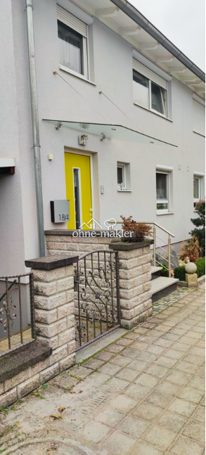 Reihenendhaus mit Gartenparadies in Sontheim, 74081 Heilbronn (Horkheim Klingenberg Sontheim)