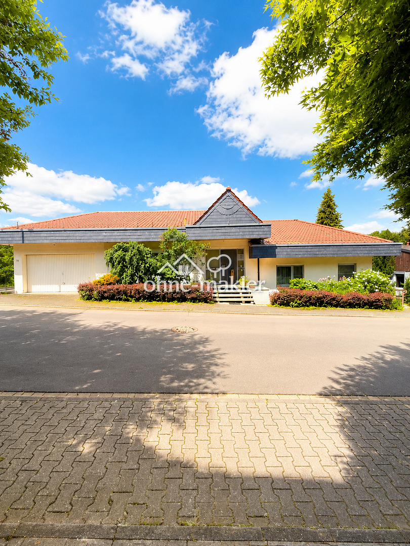Großzügiges Haus mit Weitblick & Einliegerwohnung, 65510 Idstein