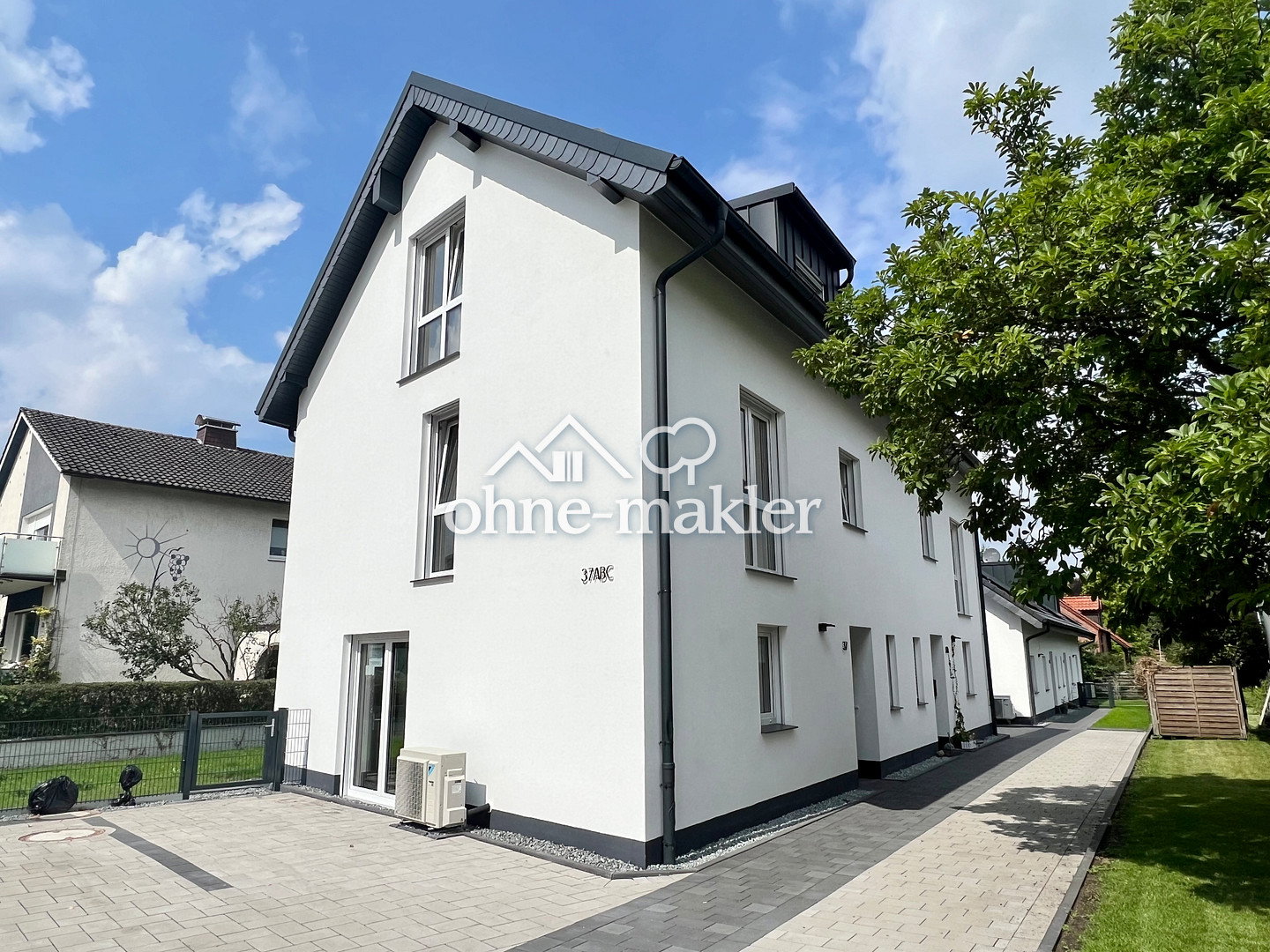 Modernes Zuhause mit Garten in Paderborn, 33102 Paderborn