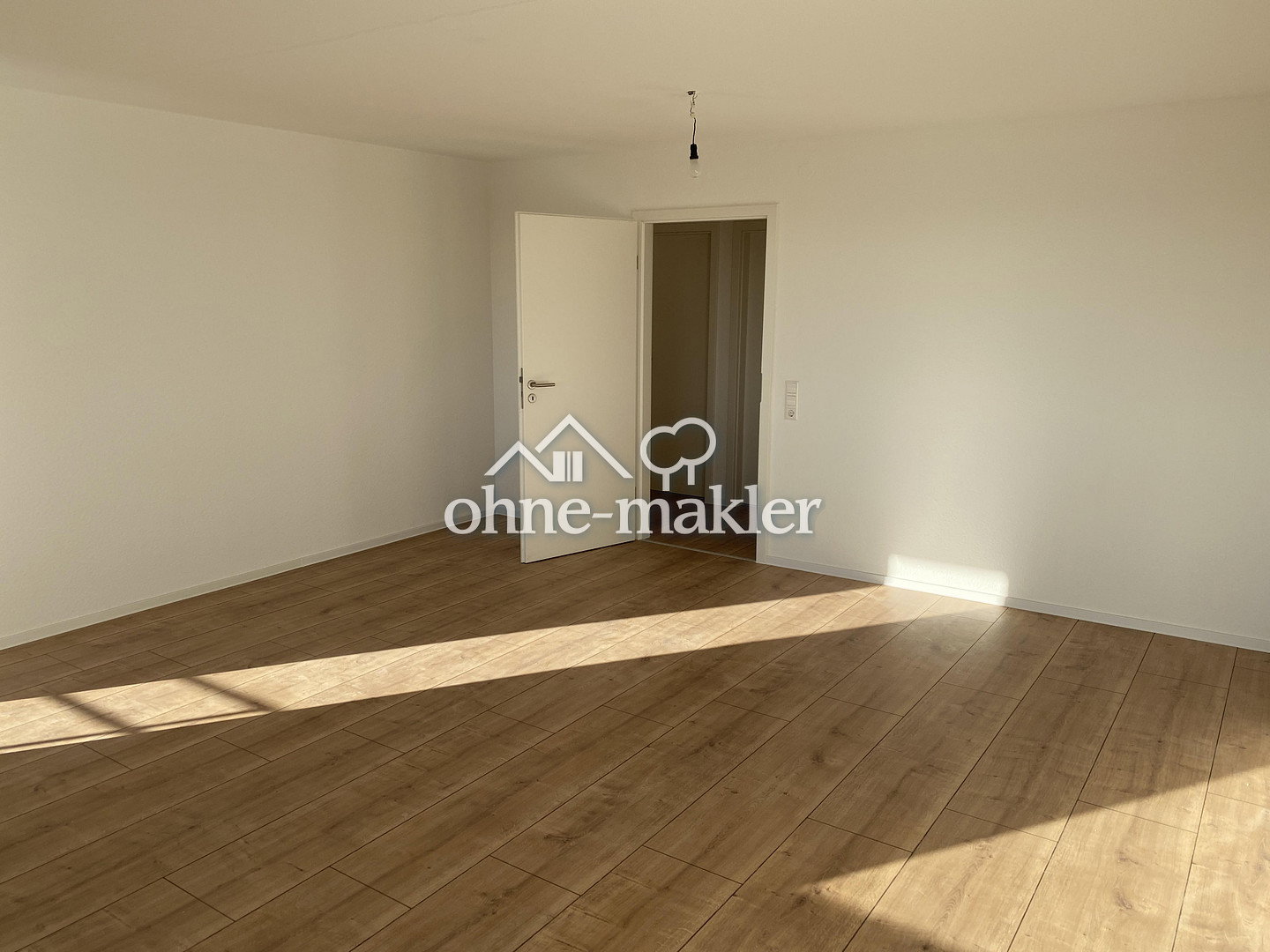 Zentrale Lage in Linkenheim-Hochstetten, 76351 Linkenheim-Hochstetten