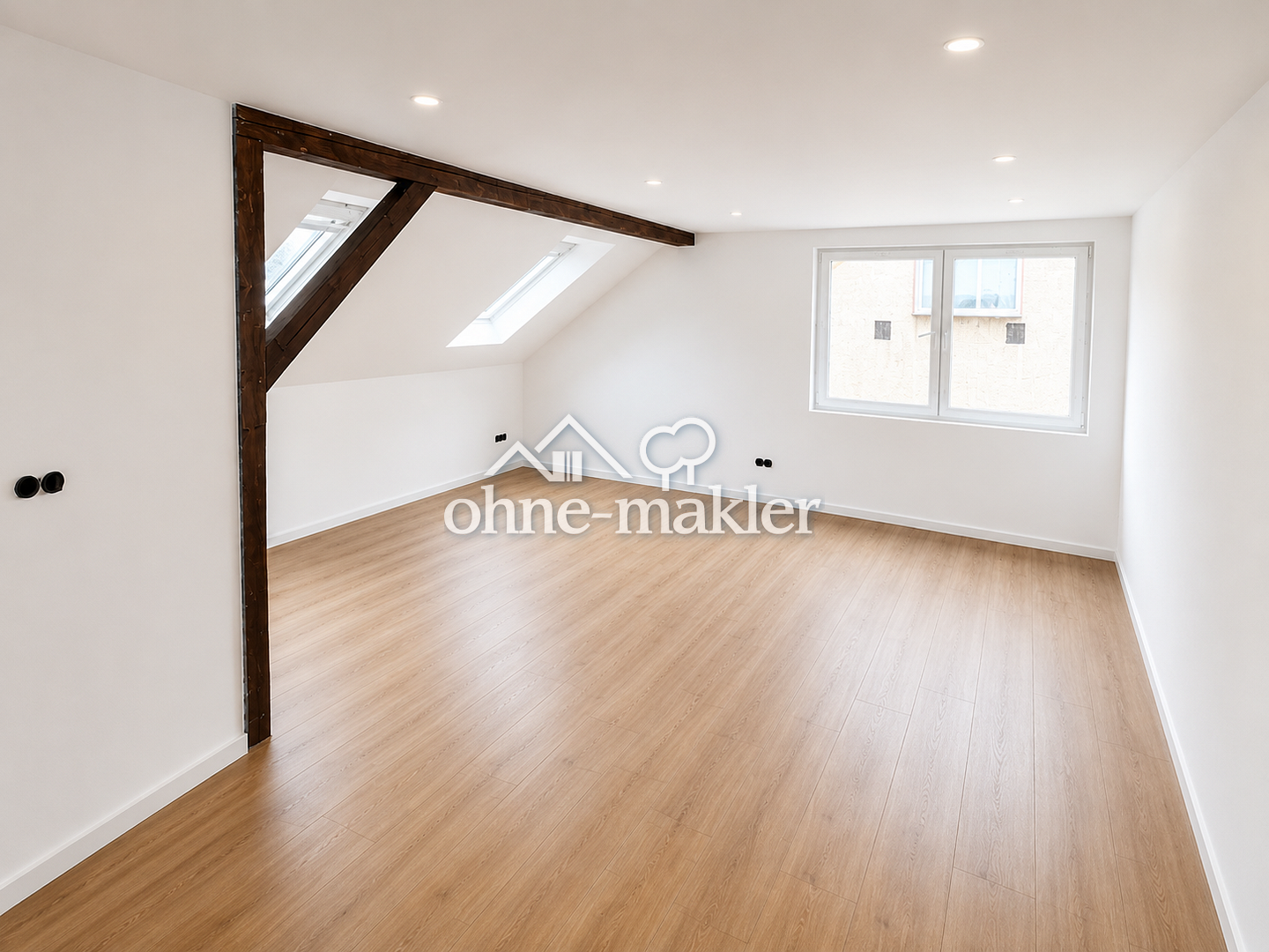 Dachgeschosswohnung mit Flair in Bad Rothenfelde, 49214 Bad Rothenfelde