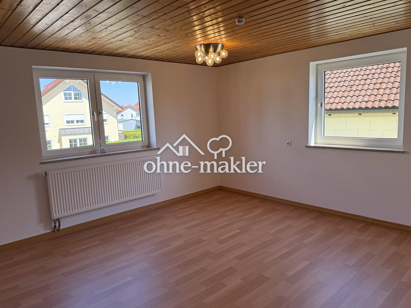 Attenkirchen Frisch renoviert mit Garten & Stellplatz, 85395 Attenkirchen
