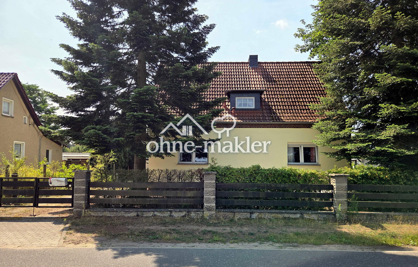 Zwei Häuser, viele Möglichkeiten, 15537 Grünheide (Mark)
