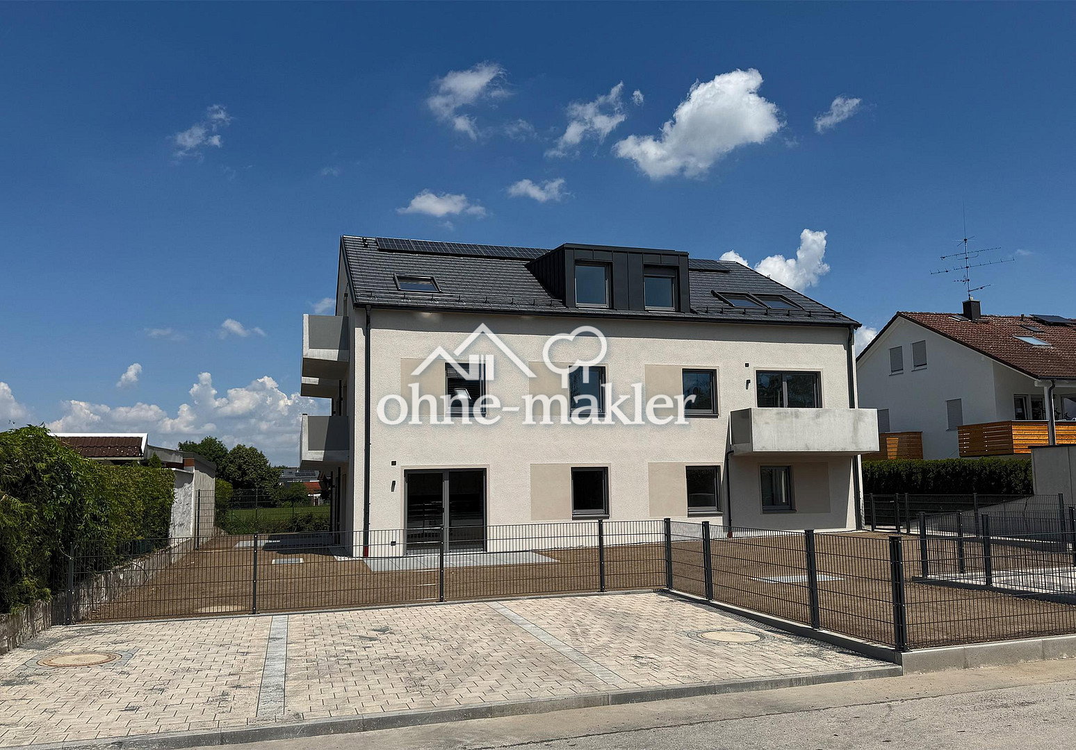 Neuer Wohnraum in Anzing – Balkon & Erstbezug, 85646 Anzing