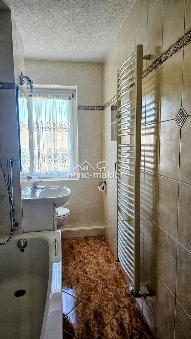 Gersdorf Charmante Wohnung mit Potential, 9355 Gersdorf