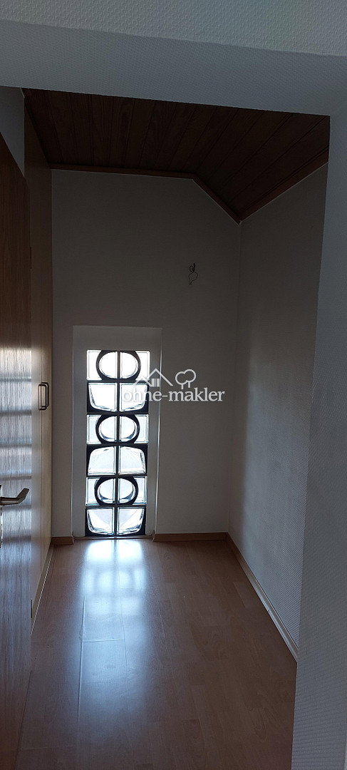 Dachgeschosswohnung in Mönchengladbach – Ihr neues Zuhause, 41065 Mönchengladbach (Hardterbroich Hermges Lürrip Pesch)