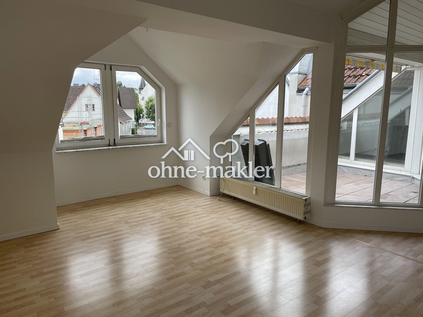 Mainhausen stilvolles Maisonette mit Dachterrasse, 63533 Mainhausen