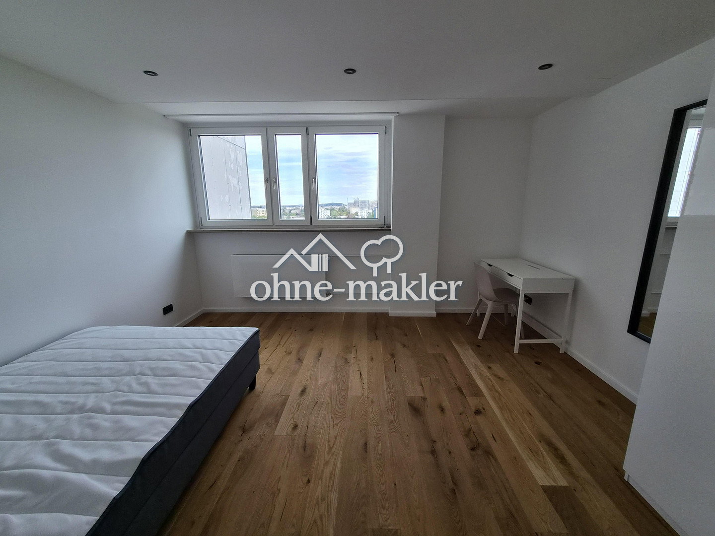 Alpenblick inklusive WG-Zimmer in München, 80995 München (Allach-Untermenzing Feldmoching-Hasenbergl Moosach)