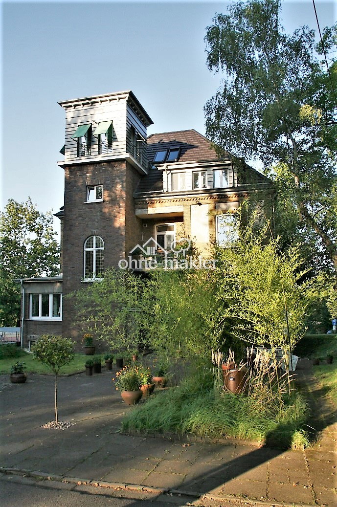 Charmantes Zimmer in Gründerzeitvilla – Sankt Augustin, 53757 Sankt Augustin