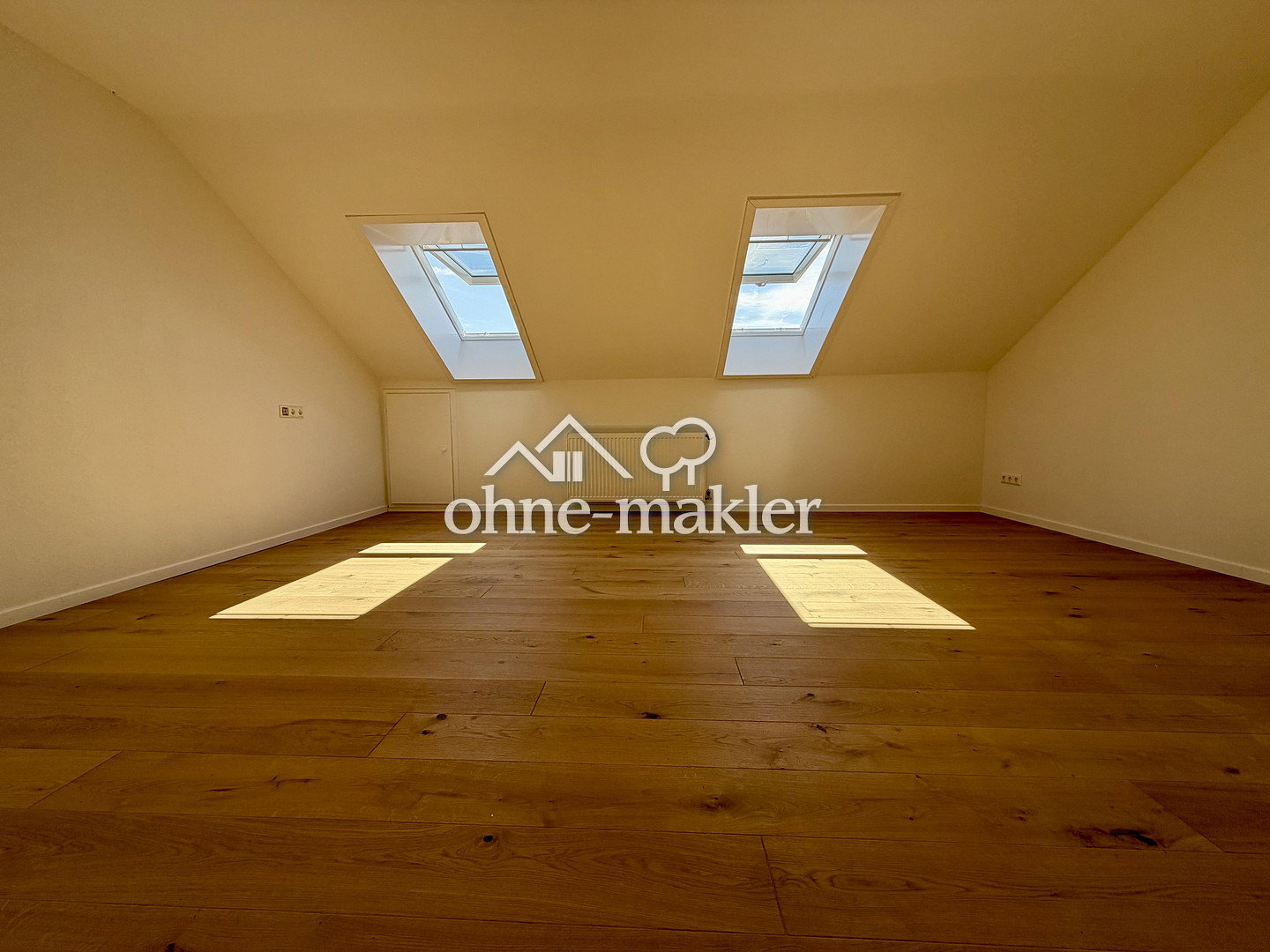 Nagold Kernsanierte Wohnung mit Balkon & Stellplatz, 72202 Nagold