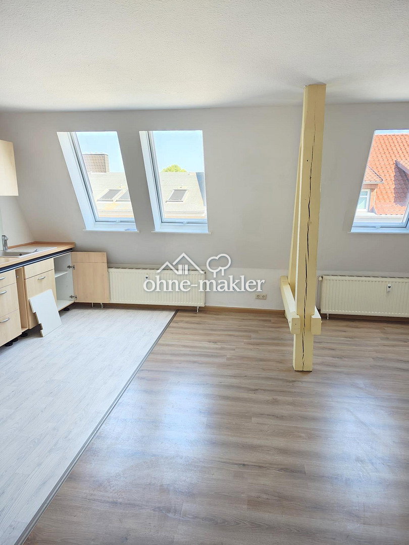 Dachgeschosswohnung mit viel Licht in Fürstenwalde, 15517 Fürstenwalde/Spree