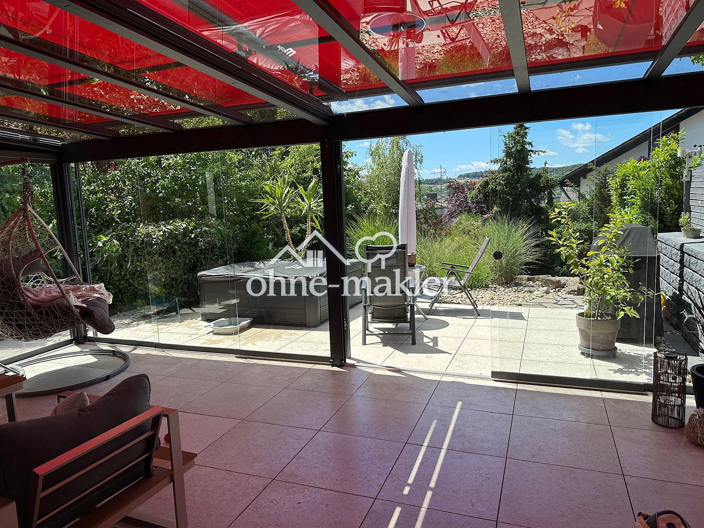 Traumausblick & Smart Home in Veitshöchheim, 97209 Veitshöchheim