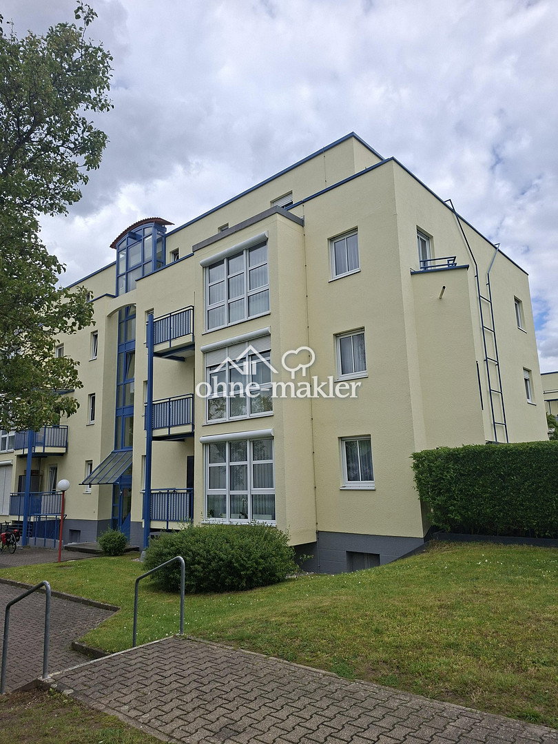 Karlsruhe-Neureut Helle Wohnung mit Balkonen, 76149 Karlsruhe (Neureut Nordstadt)