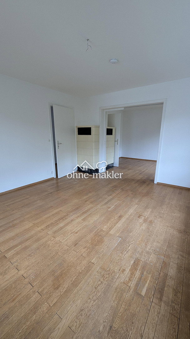 Stadtrandlage Charmante Wohnung mit Kachelofen, 89518 Heidenheim an der Brenz