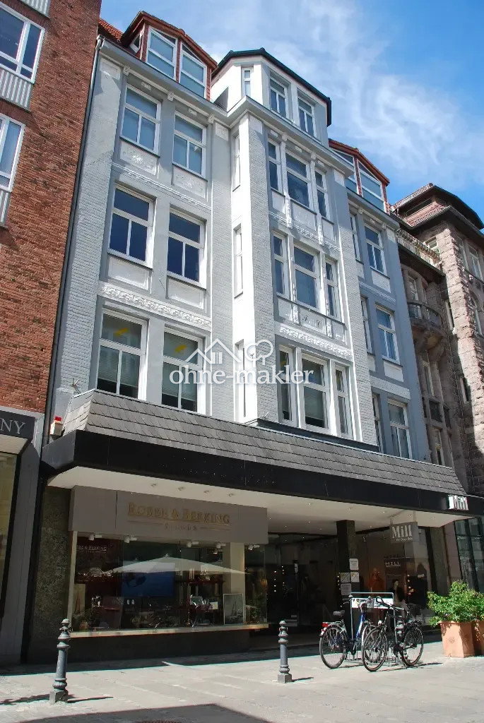 Kieler Altstadt Altbauwohnung mit Potenzial, 24103 Kiel (Altstadt Damperhof Exerzierplatz Vorstadt)