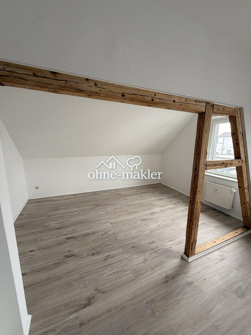 Maisonette-Wohnung mit Dachgeschoss in Radevormwald, 42477 Radevormwald