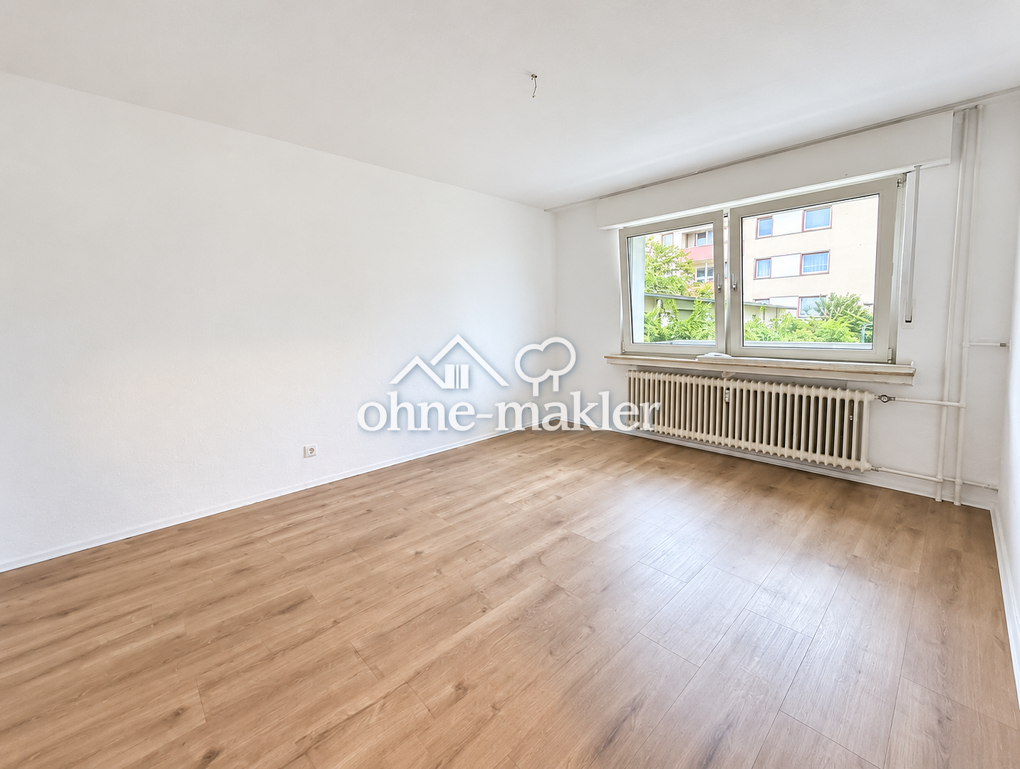 Frisch renovierte 2-Zimmer-Wohnung im Erdgeschoss in Duisburg-Röttgersbach, 47169 Duisburg (Aldenrade Fahrn Marxloh Röttgersbach Wehofen)