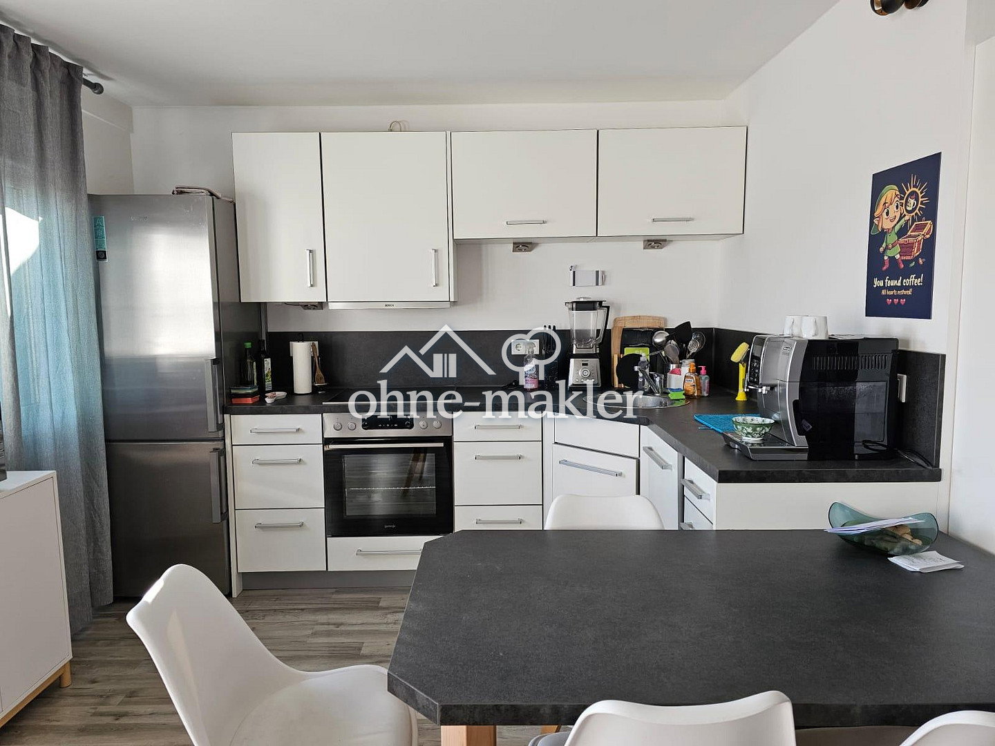 Dachgeschosswohnung mit Balkon & Ausblick, 86633 Neuburg a.d. Donau