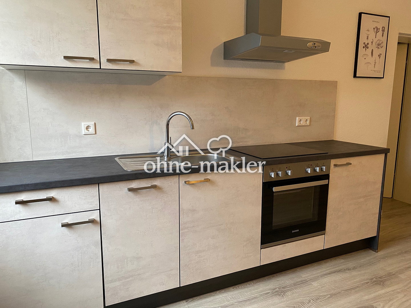 Lichtdurchflutetes Studio mit Einbauküche, 91465 Ergersheim