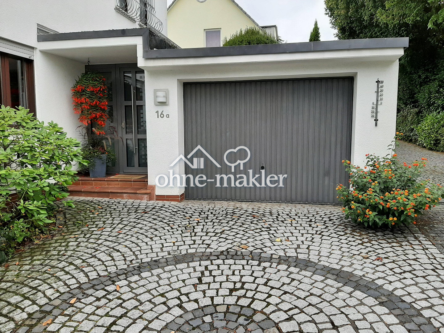 Ausbaufähig mit Tageslicht-Bädern und Garten, 61440 Oberursel (Taunus)