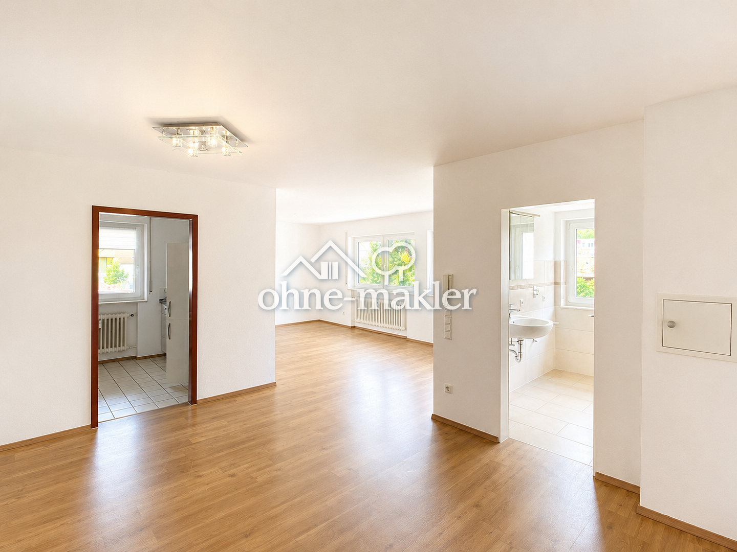 Zentrale Lage mit Balkon und Kellerabteil, 77704 Oberkirch