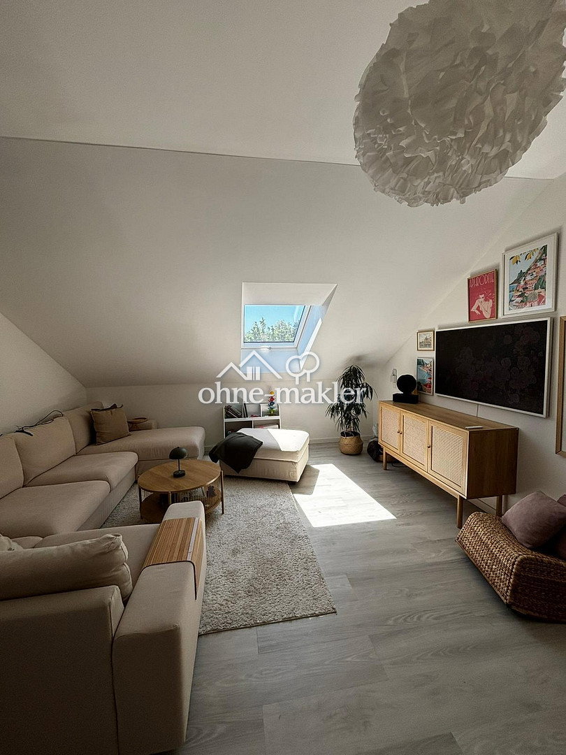 Moderne 3-Zimmer-Dachgeschosswohnung mit Loggia in Heilbronn-Sontheim, 74081 Heilbronn (Horkheim Klingenberg Sontheim)