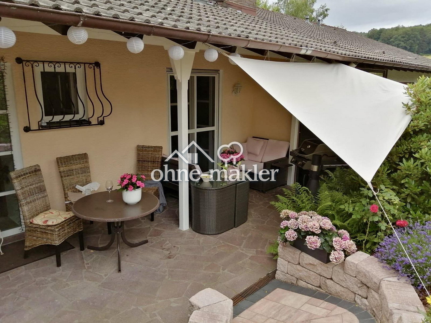 Ganzes Haus mit Wallbox und Balkon, 64753 Brombachtal