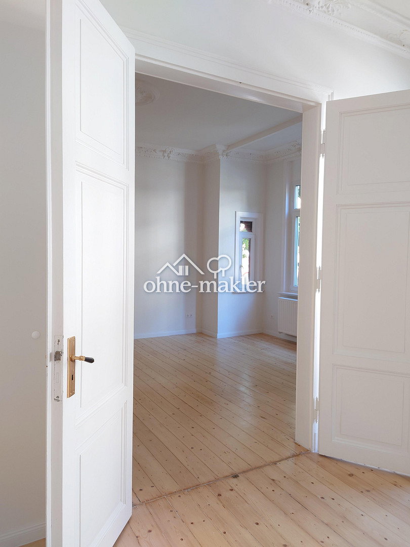 Top modernisierte Altbauwohnung mit Balkon, 30169 Hannover