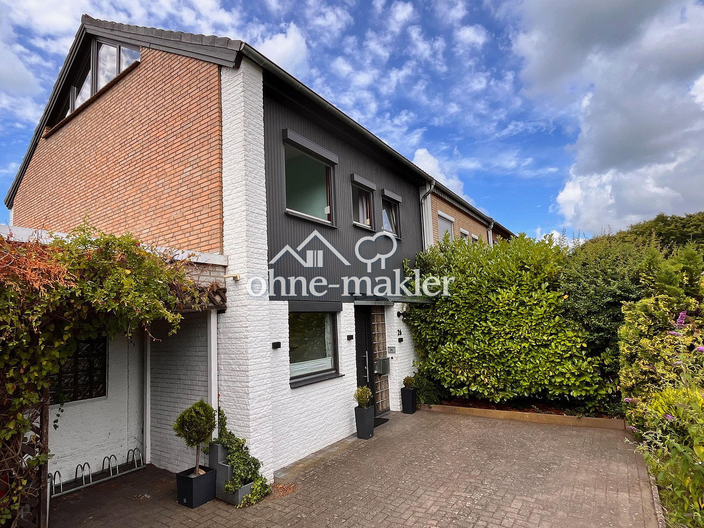 Familienparadies mit Garten in Bremen-Huchting, 28259 Bremen (Grolland Kirchhuchting Mittelshuchting Sodenmatt)