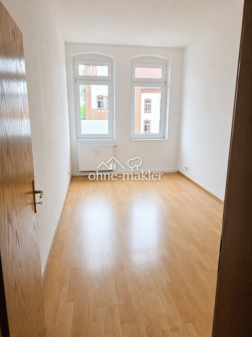 Zentrale Lage mit moderner Einbauküche, 6112 Halle (Saale)