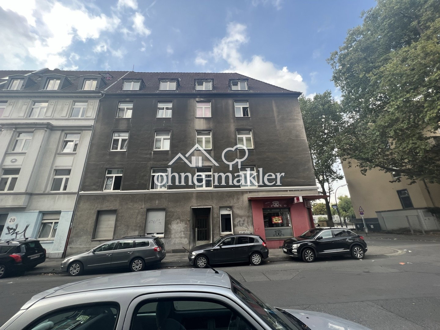 image-72944561