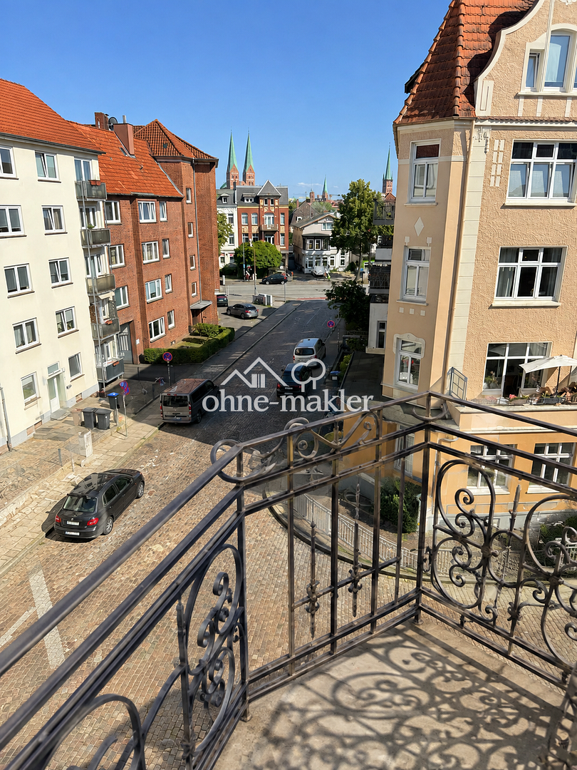 Studenten WG 2 Balkone & Einbauküche in Lübeck, 23554 Lübeck (Innenstadt Sankt Lorenz Nord Sankt Lorenz Süd)