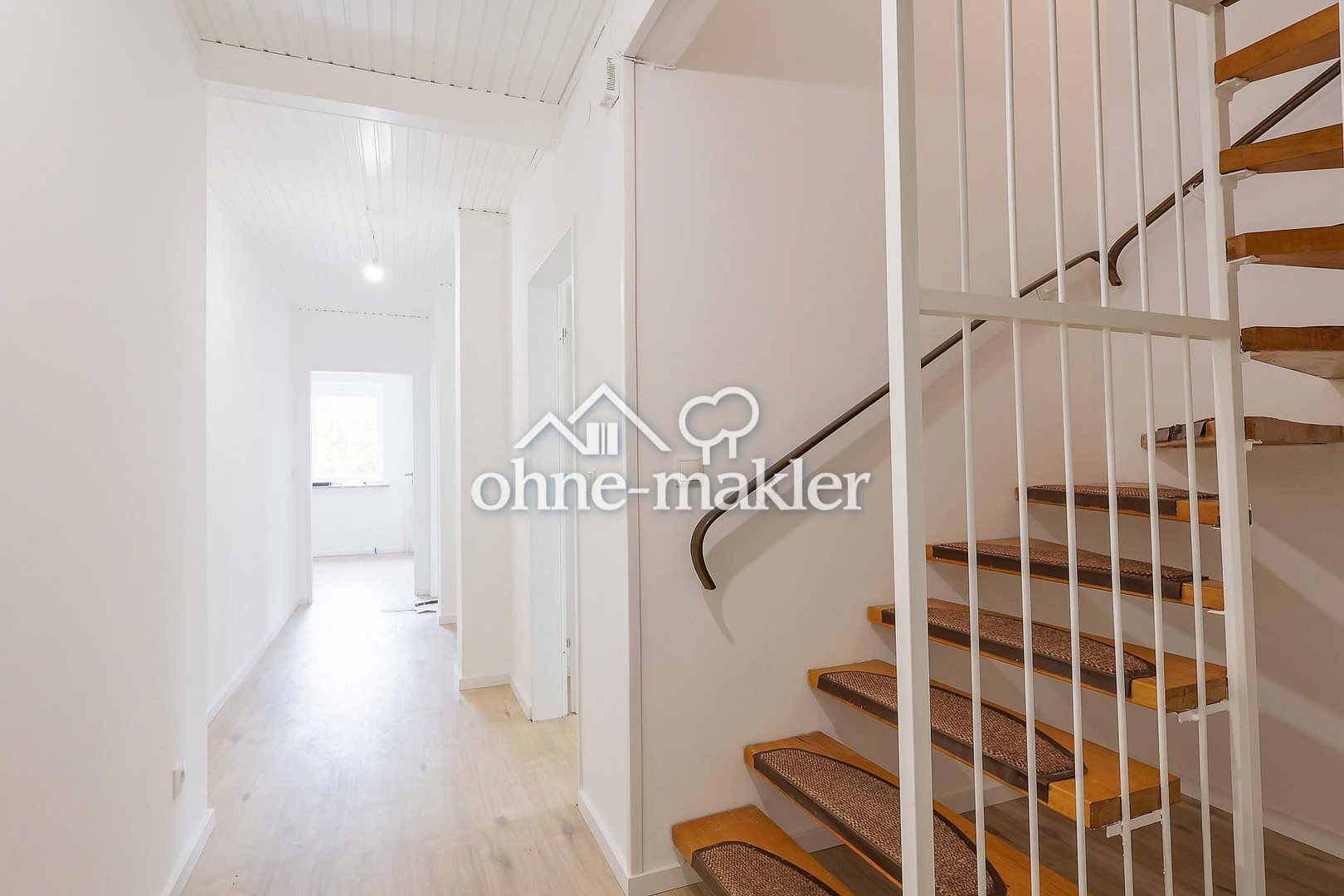 Großzügige 8-Zimmer-Wohnung in Strandnähe, 23701 Süsel (Kesdorf)